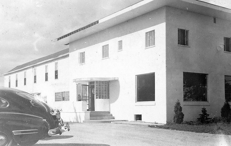 Hotel Barnes - Historical Photo From Facebook